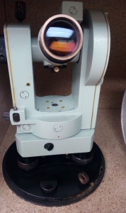 ОПТИЧНИЙ ТЕОДОЛІТ 2Т30П Б/В